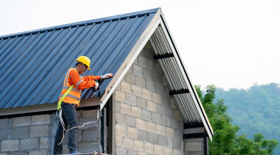 Professional Flat Roofing Installation in Taft, CA